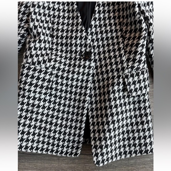NWT Express Blazer Black And White Single Button Beautiful Size OO - Picture 4 of 8